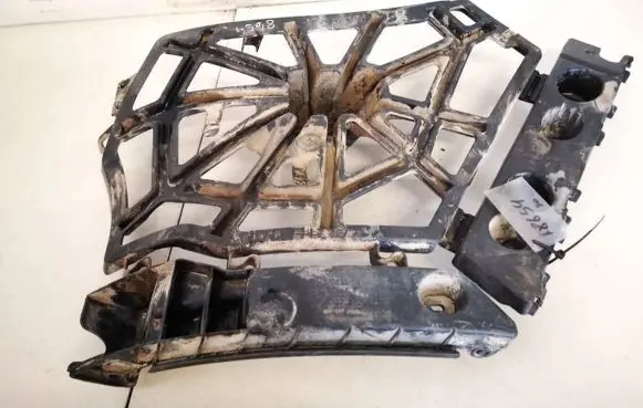 Renault Scenic III - Grand scenic III Front bumper mounting bracket