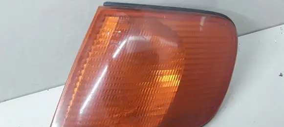 Front indicator light