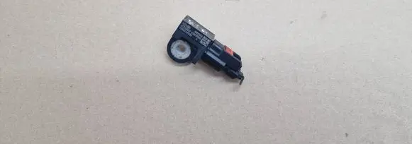 KIA Sorento Airbag deployment crash/impact sensor 959302P000
