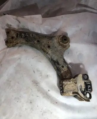Ford Mondeo MK IV Front lower control arm/wishbone