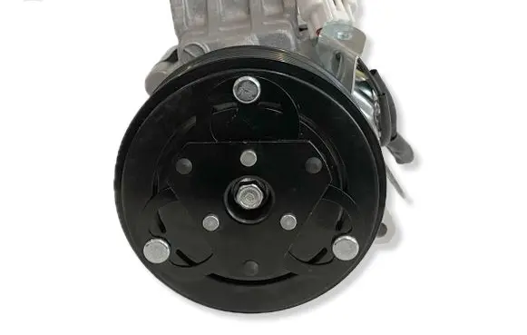 Subaru Impreza III Air conditioning (A/C) compressor (pump) 73111SC000 73111SC001 73111SC0Q0