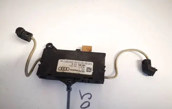 Audi A6 S6 C5 4B Antenna control unit 4b0851177a