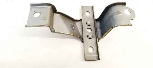 Honda CR-V Engine mounting bracket 