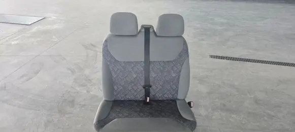 Opel Vivaro Front double seat 