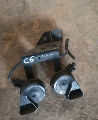 Audi A6 S6 C6 4F Horn signal