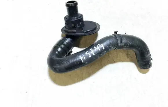 Mercedes-Benz C W203 Engine coolant pipe/hose