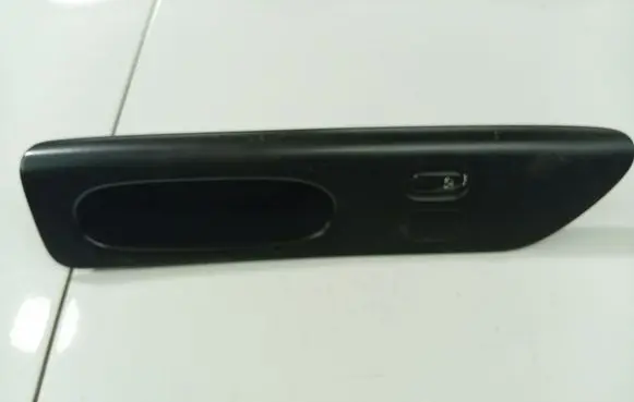 Renault Laguna I Electric window control switch 7700822334