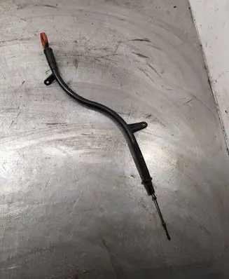 Volkswagen PASSAT B6 Oil level dip stick 03g103634