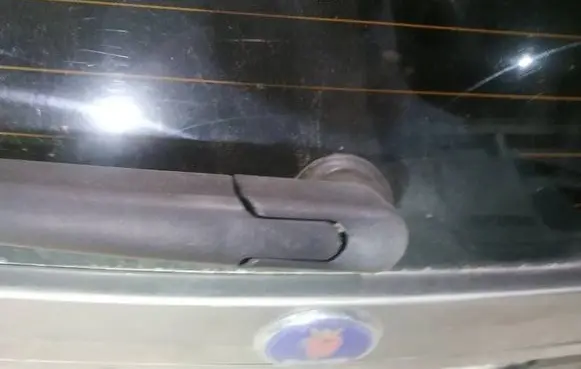 Rear window wiper motor