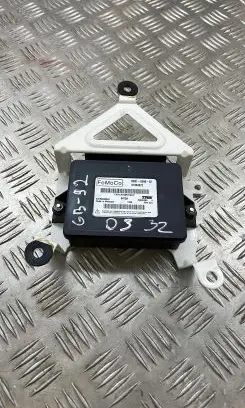 Volvo XC60 Hand brake control module 31334872 6G912598CE
