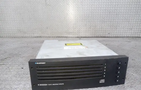 CD/DVD changer
