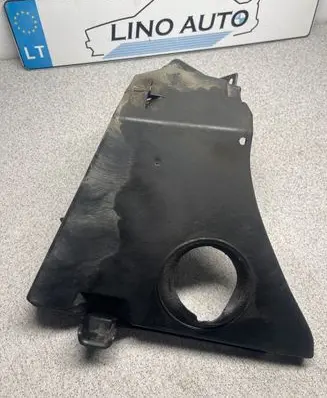 BMW 5 E39 Other engine bay part 8235607