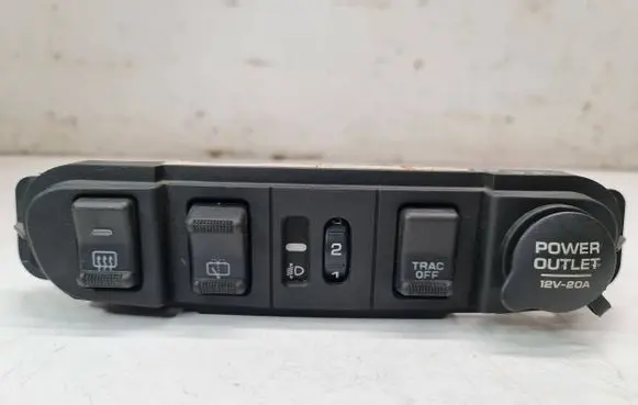 Chrysler PT Cruiser A set of switches 04671670AB 010111 PA66GF15