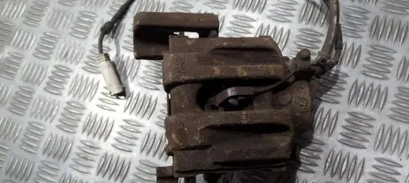 BMW 1 E81 E87 Front brake caliper
