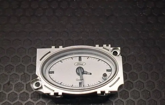 Ford Mondeo Mk III Clock 1S7115000AG 102363016
