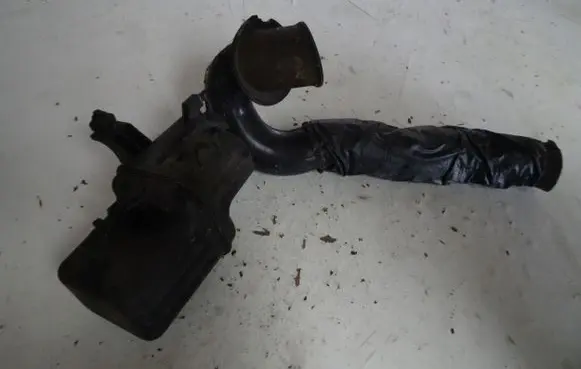 Opel Antara Intake resonator 20987239