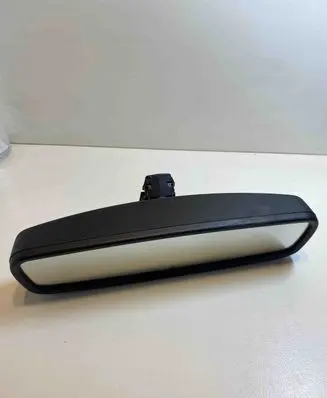 Rear view mirror (interior)