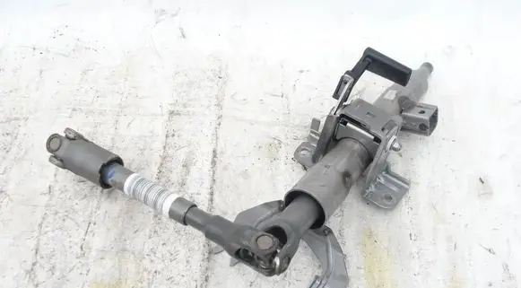 Dacia Sandero II Steering wheel axle brak