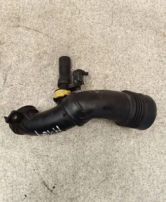 Citroen C4 II Picasso Intercooler hose/pipe 9683725080