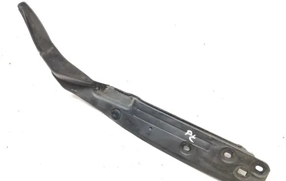 Lexus IS III XE30 Fender end trim 5382853040 53040