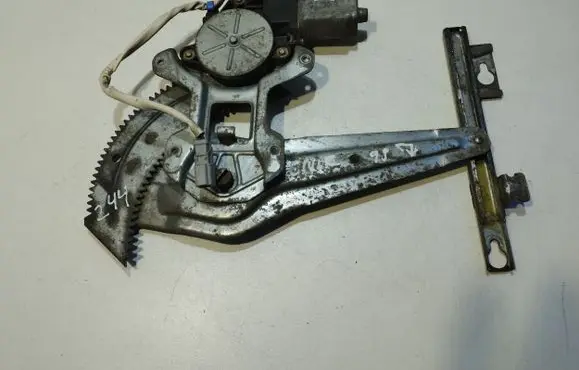 Honda Civic Rear door window regulator with motor