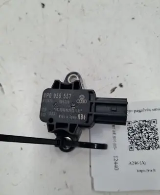 Audi A4 S4 B7 8E 8H Airbag deployment crash/impact sensor 8P0955557
