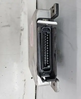 Peugeot 205 Engine control unit/module 0280000345