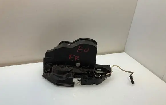 BMW 7 F01 F02 F03 F04 Front door lock 7185692 A053702