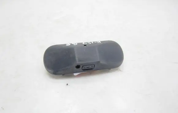 Volkswagen Golf VI Windshield washer spray nozzle 5M0955985C