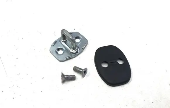 Lexus RZ Front door lock loop/hook striker 3W6Z