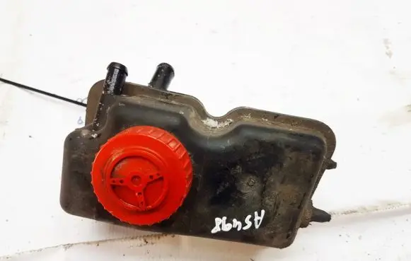 Peugeot 406 Power steering fluid tank/reservoir 9639157180