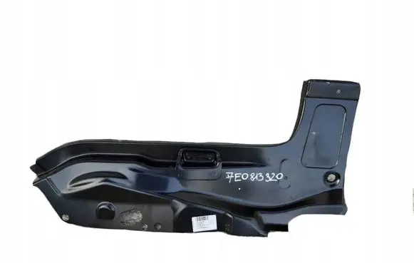 Volkswagen Transporter - Caravelle T5 Fender 4K9809649