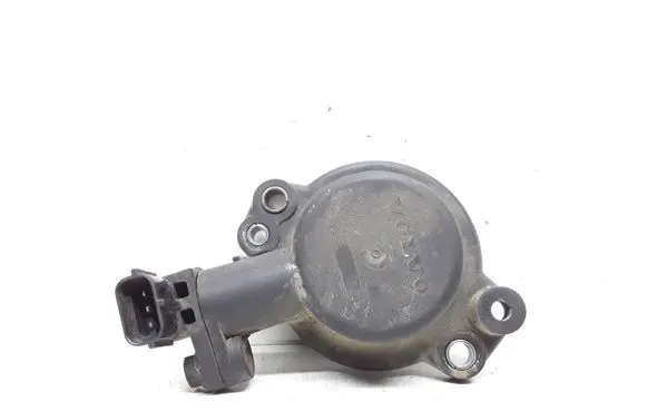 Volvo V70 Camshaft position sensor 8627354