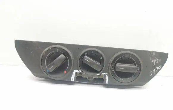 Volkswagen Polo IV 9N3 Air conditioning/heating control unit 6Q0819045T