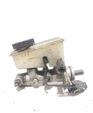 Nissan Almera Tino Master brake cylinder 7829