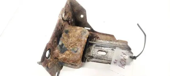 Citroen C3 Picasso Engine mount bracket