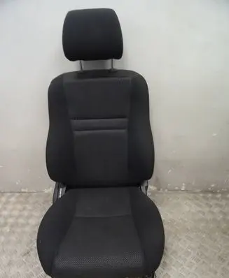 Toyota Avensis T250 Front passenger seat