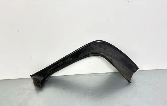BMW 7 F01 F02 F03 F04 Rear/tail light trim molding 20409410 7186528