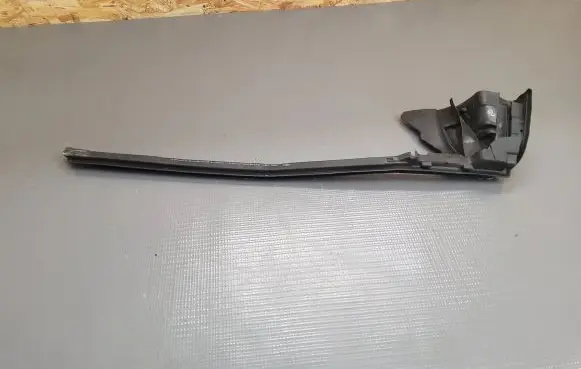 Mercedes-Benz E W238 Rubber seal front coupe door window A2386730600 85439854