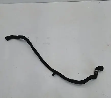 Peugeot 3008 II Engine coolant pipe/hose