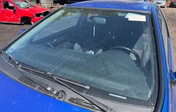 Honda Civic Front windscreen/windshield window 