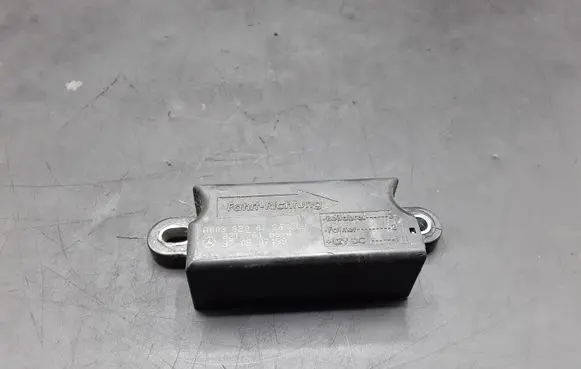 Mercedes-Benz CLS C219 Airbag deployment crash/impact sensor A0038200726Q02 821761664 015700BG