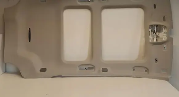 Mercedes-Benz C W205 Headlining 