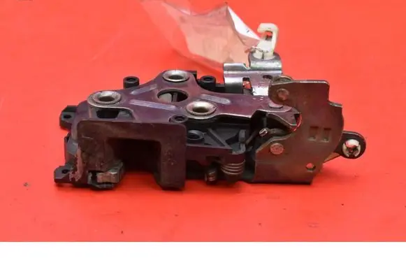 Opel Frontera B Tailgate/trunk/boot lock/catch/latch 