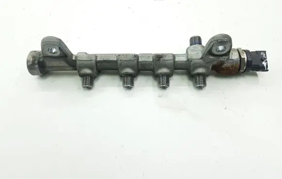 Alfa Romeo Giulietta Fuel main line pipe 55215208 0445214192