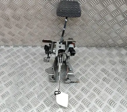 Lexus RX 450H Brake pedal 4711048390