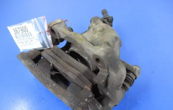 Volkswagen PASSAT B3 Front brake caliper