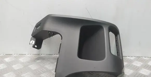 Volvo V40 Dashboard side end trim 8632975