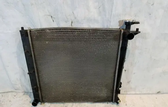 KIA Carens IV Coolant radiator