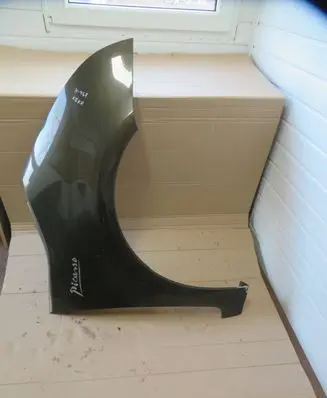 Citroen C4 I Picasso Fender 9652990780